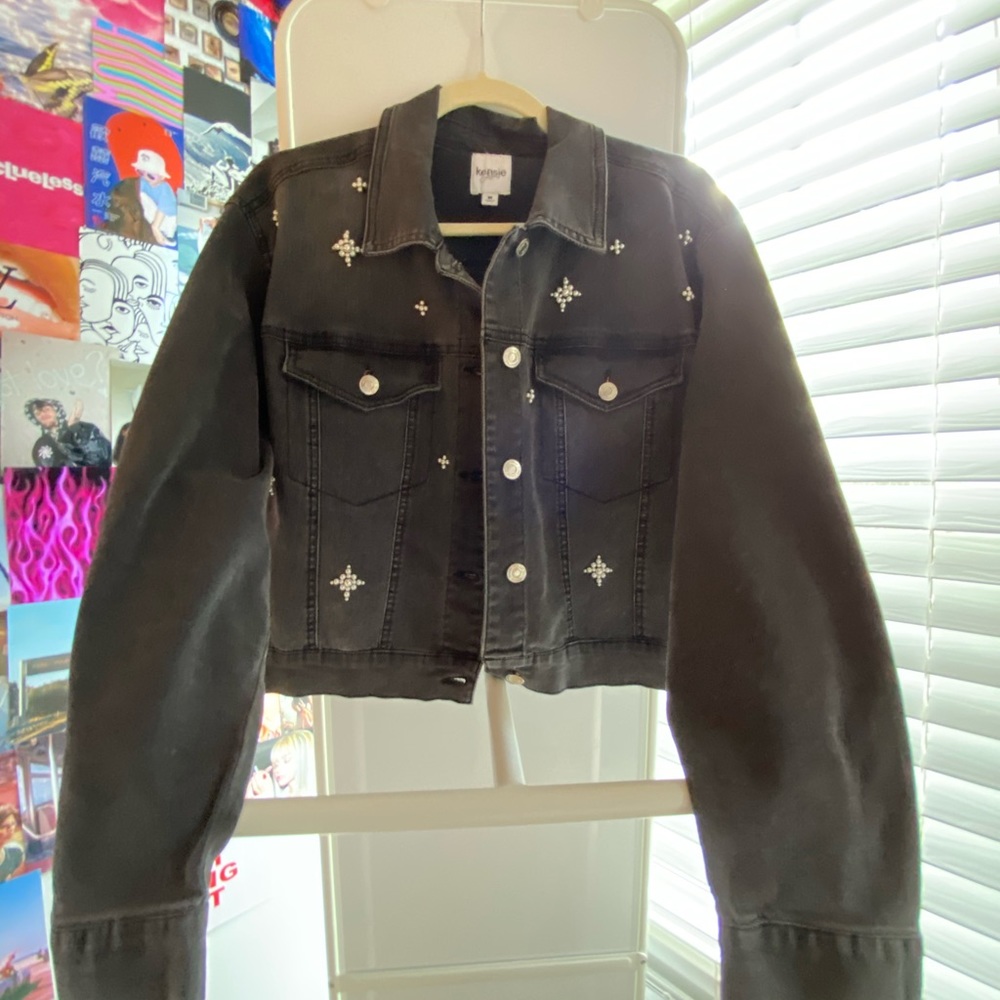 chic jean jacket with pearl details